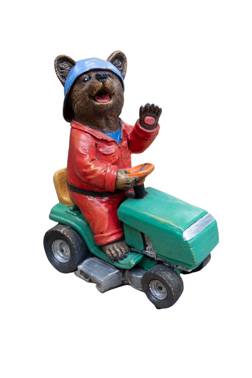 Ursulet Pe Tractoras
