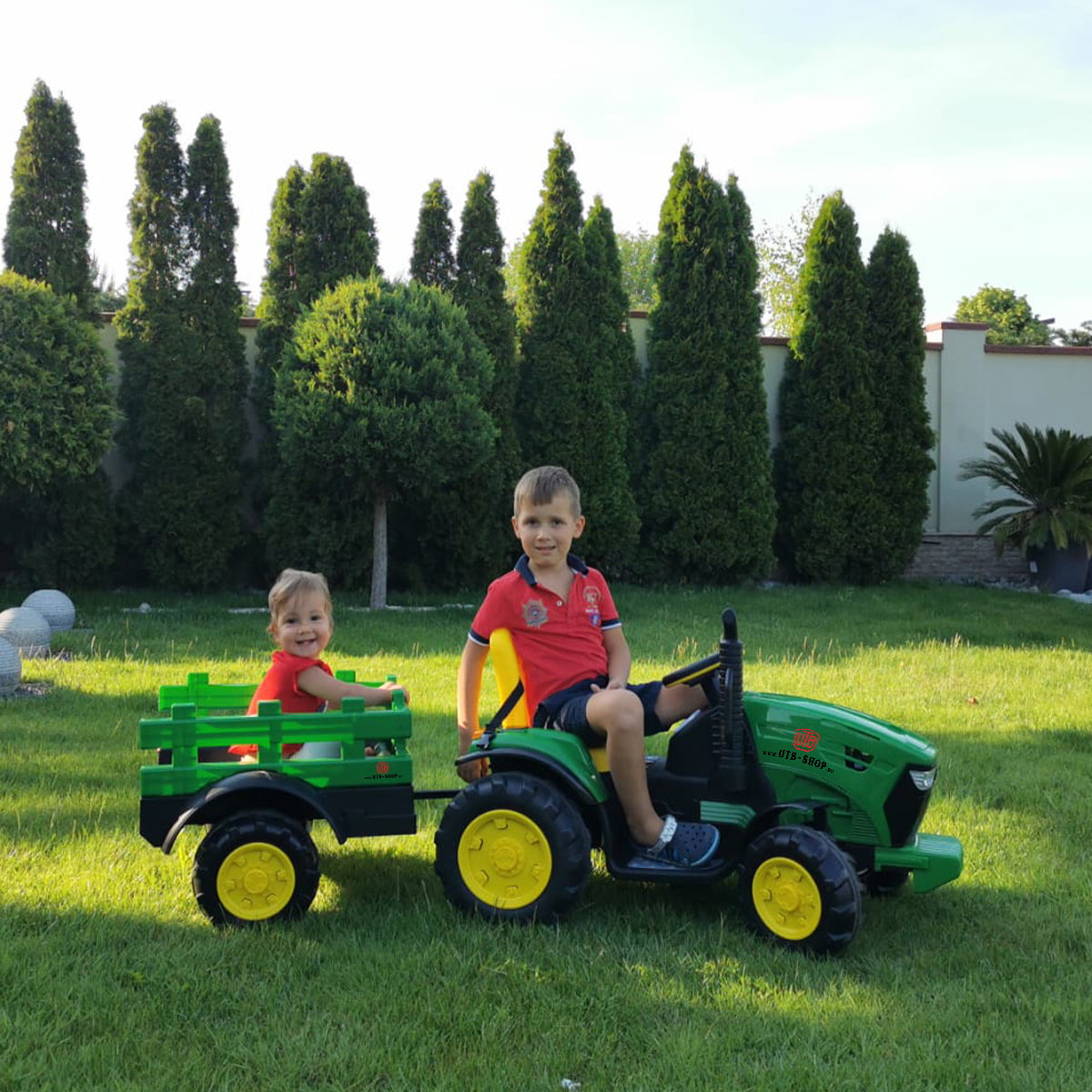 Jucarie - Tractor Cu Remorca (verde)