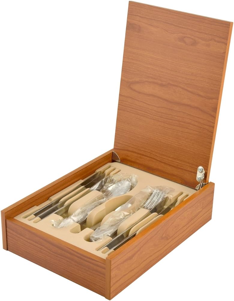 Set Tacamuri Inox In Cutie Lemn