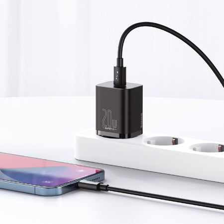 Încărcător rețea PD 20W 3A USB-C cu Lightning 1 m negru Baseus BRA010570