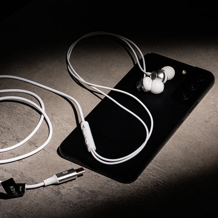 Căști stereo cu mufă USB-C alb cu microfon Forever GSM187600