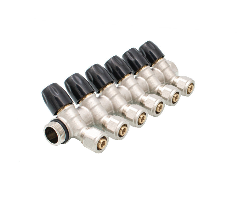 Distribuitor unghiular din alamă cromată cu 6 căi și filet lateral 3/4″, echipat cu euroconuri 16 × 2 × 1/2″