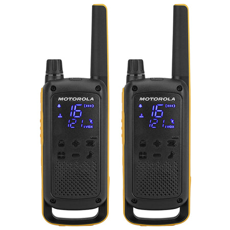 Set 2 stații radio PMR TALKABOUT T82 Extreme rezistente IPx4 cu rază până la 10 km Motorola KOM-T82EXT