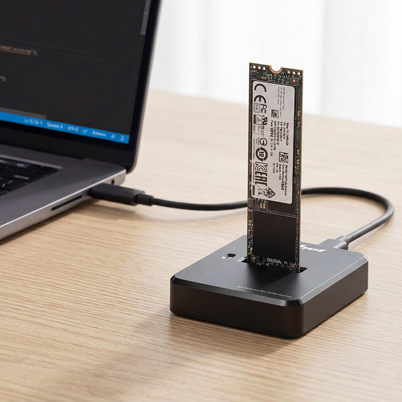 Stație de andocare SSD M.2 NVMe și SATA cu USB-C Rebel KOM1042