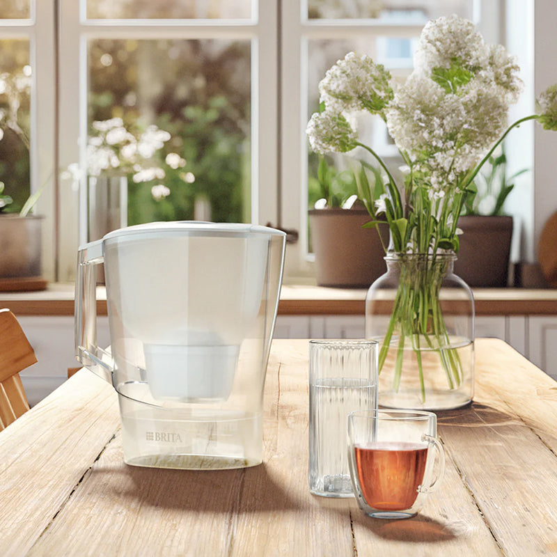 Cană filtrantă Aluna de 2,4 l cu sistem Maxtra Pro Brita KOMALUXL