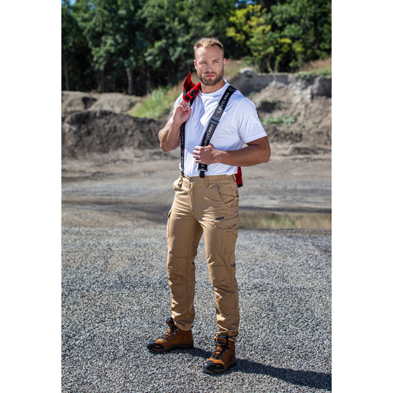Pantaloni intervenție bej LAHTI PRO ripstop pentru protecție, slim fit