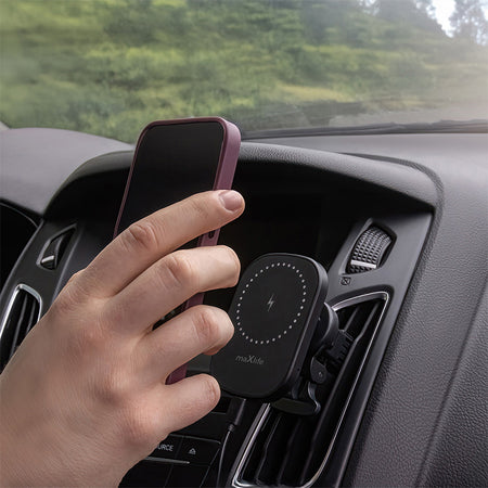 Suport telefon magnetic cu încărcare wireless 15W prindere ventilație Maxlife OEM0002447