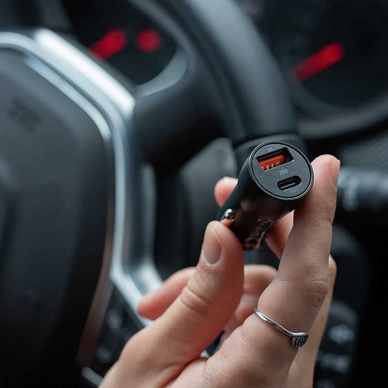 Încărcător auto MXCC-04 cu USB-A și USB-C de 20 W și cablu USB-C 60 W Maxlife OEM0400390