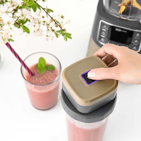 Blender automat vacuum cu 8 lame titan și 7 programe - Sencor S-SBU7677CH