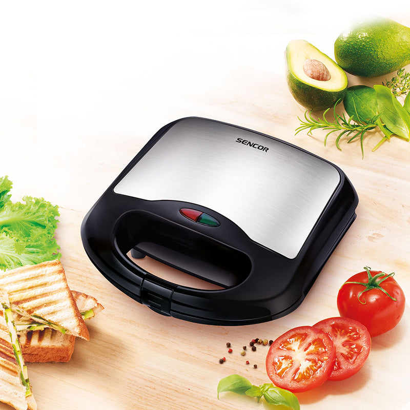 Sandwich maker 700 W cu plăci antiaderente Sencor