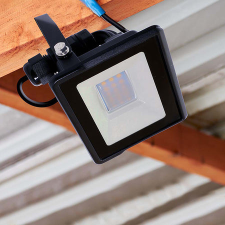 Reflector LED 50W 6400K, cip Samsung, alb rece, IP65 V-Tac SKU-20315