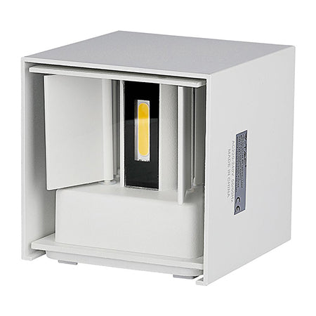 Corp iluminat LED 6 W IP65 3000K alb cald V-Tac SKU-217079
