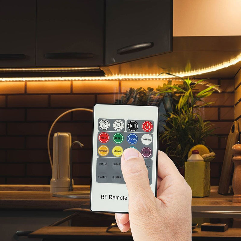 Controller bandă LED RGB cu alimentare 12-24 V DC și telecomandă cu 20 de butoane V-Tac SKU-3339