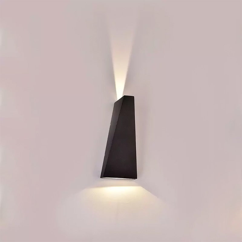 Lampă LED 6 W IP65 3000K alb cald pentru exterior V-Tac SKU-8297