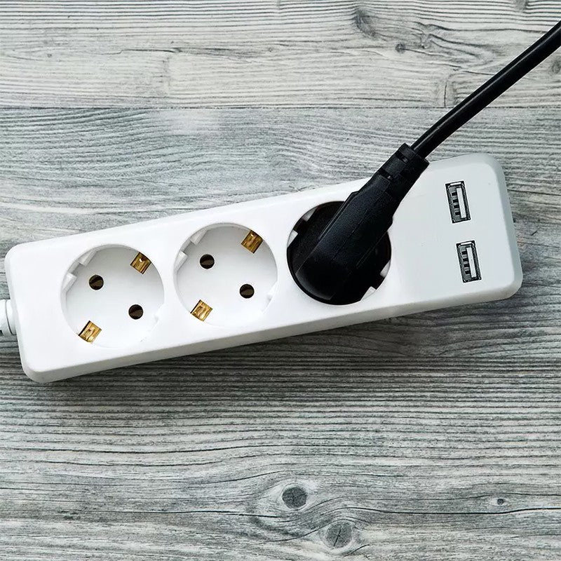 Prelungitor 3 Cai + 2usb 5m(3g1.5mm2) Alb