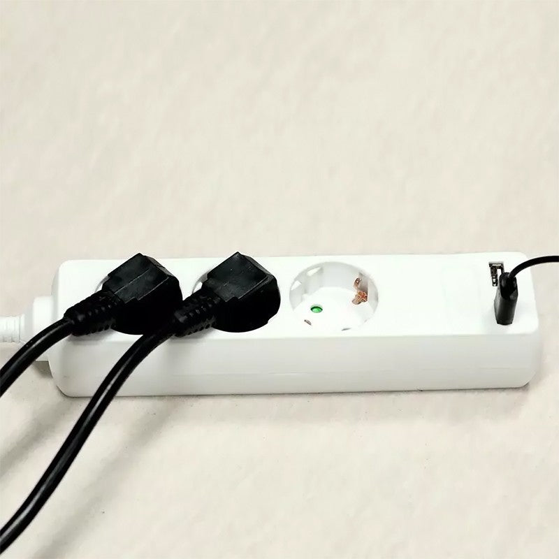 Prelungitor 3 Cai + 2usb 5m(3g1.5mm2) Alb