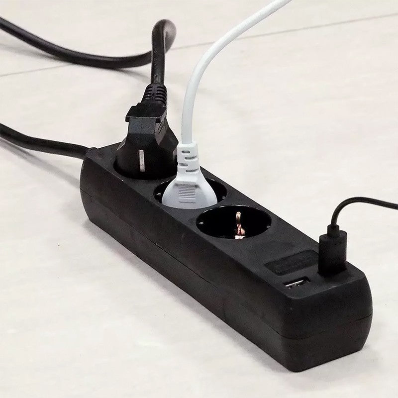 Prelungitor 3 Cai + 2usb 1.5m(3g1.5mm2) Negru