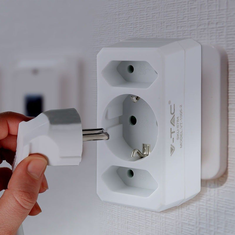 Adaptor 3 Prize 2x2.5a Si 1x16a Max 3680w SKU-8784