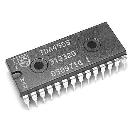 Decodor multistandard pentru semnal video TDA4555