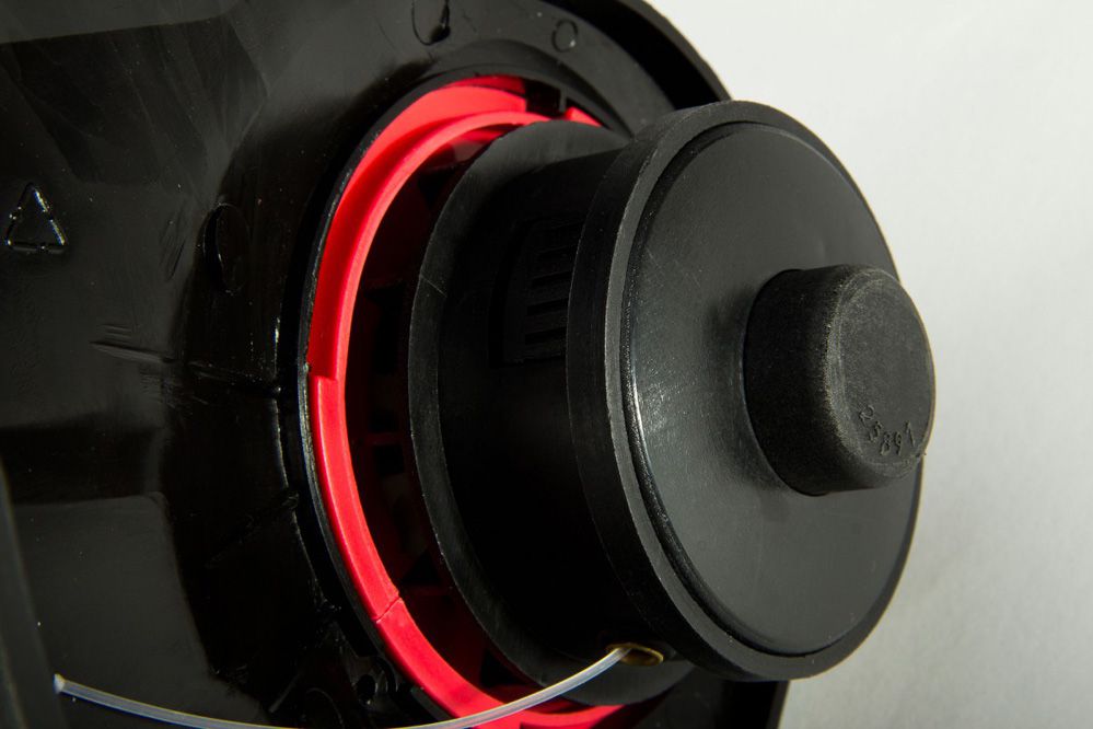 Motocoasă electrică 24 cm 250 W, scut protecție, tija bicomponentă TRYTON TOB25301