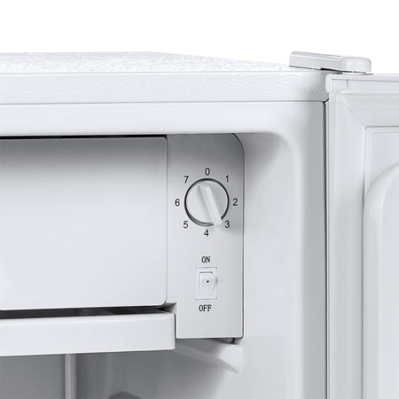 Frigider cu congelator Teesa TSA5060 cu capacitate de 92 l și iluminare LED