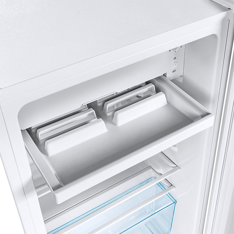 Frigider cu congelator Teesa TSA5060 cu capacitate de 92 l și iluminare LED