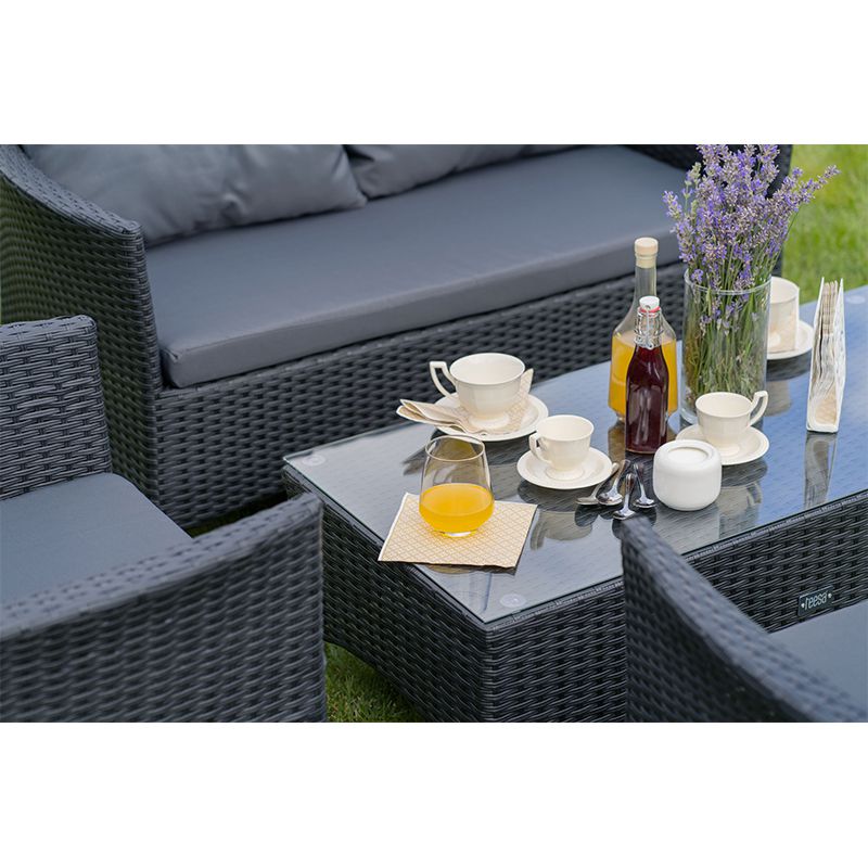 Set mobilier grădină LILY 2 din ratan negru pentru 4 persoane cu canapea, 2 fotolii și masă Teesa TSA9001