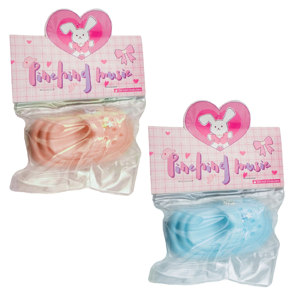 Figurina Squeezy, Papuc