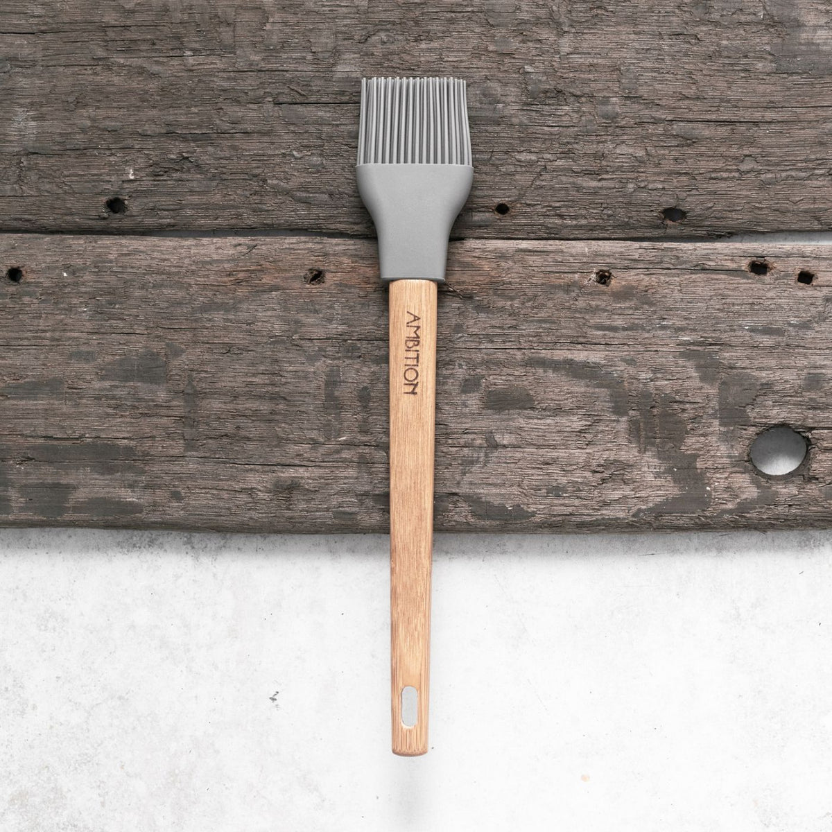 Pensulă silicon cu mâner bambus, Nordic – design modern pentru bucătărie AMBITION 96764