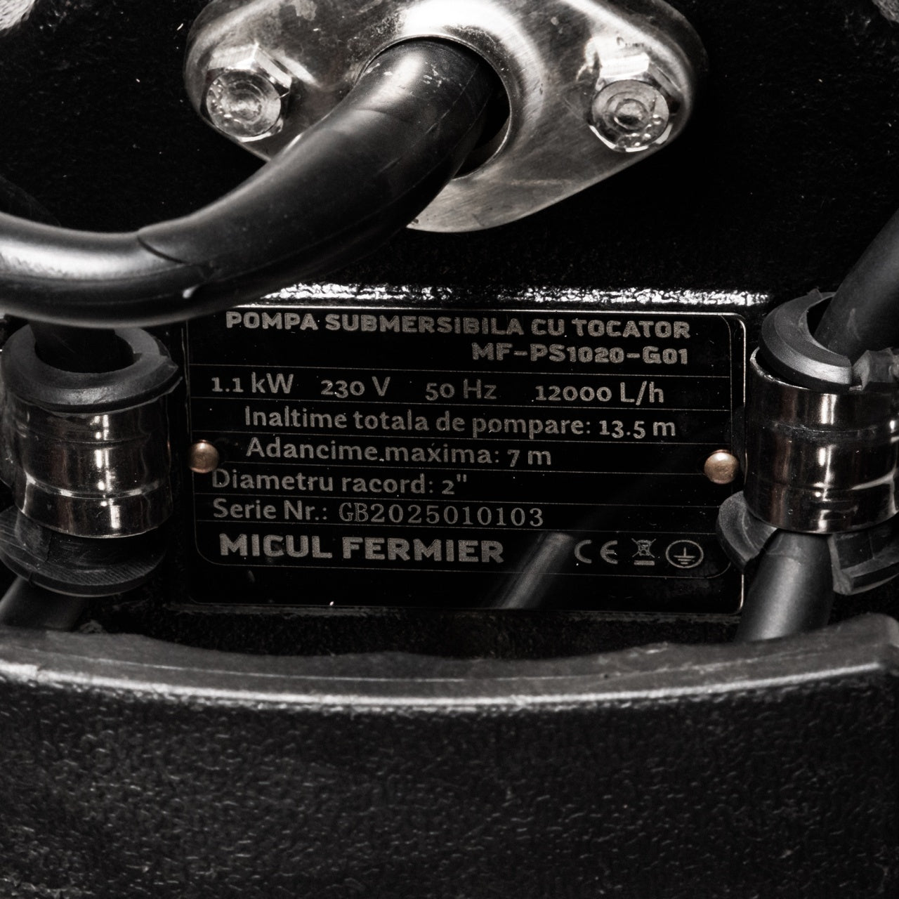 Pompa submersibilă 1,1 kW 12.000 l/h H13,5 m cu tocător Micul Fermier MF-PS1020-G01