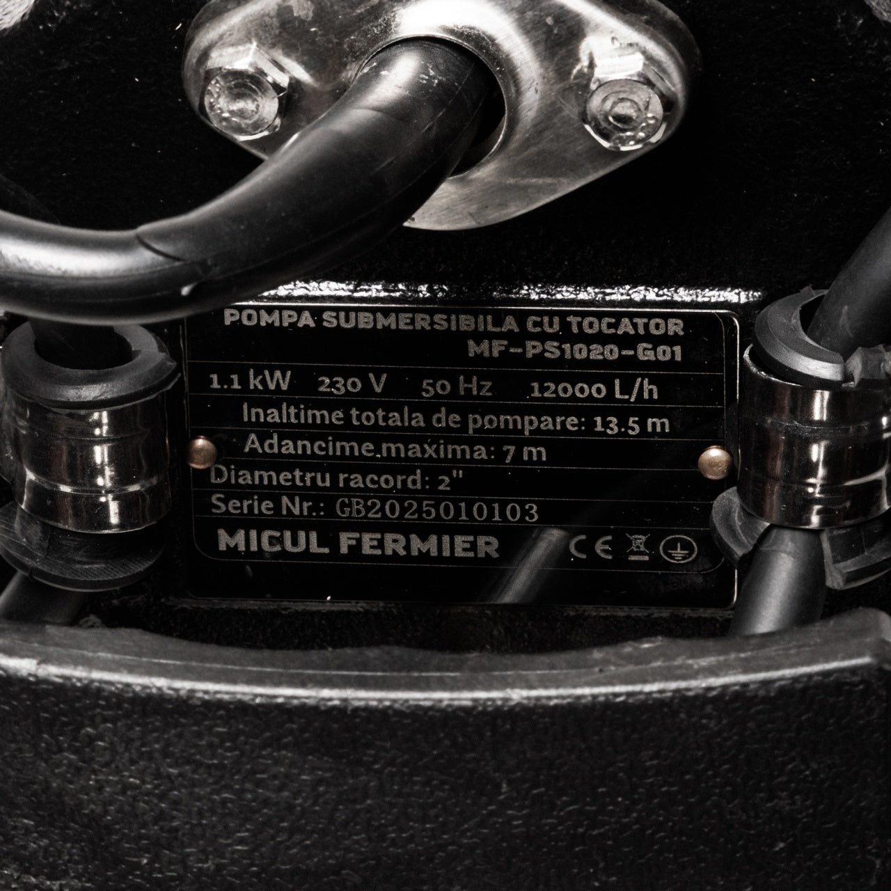 Pompa submersibilă 1,1 kW 12.000 l/h H13,5 m cu tocător Micul Fermier MF-PS1020-G01