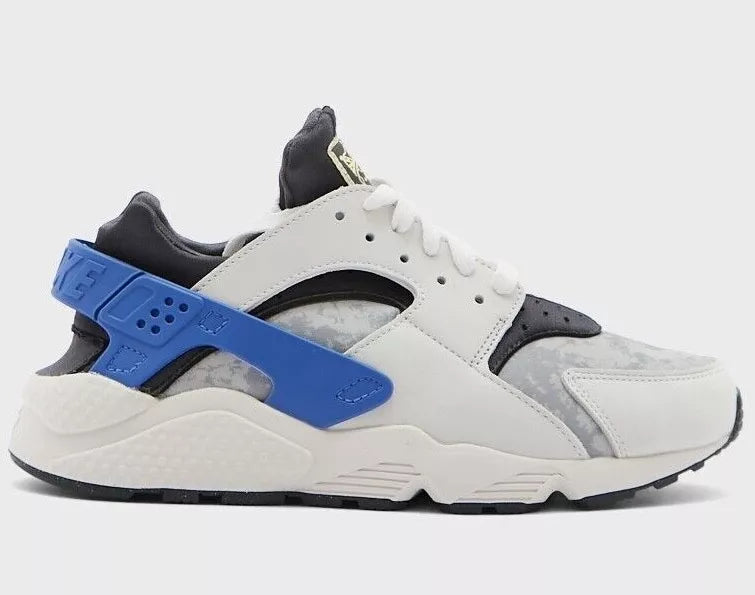 NIKE AIR HUARACHE PRM Summit White / Social FC
