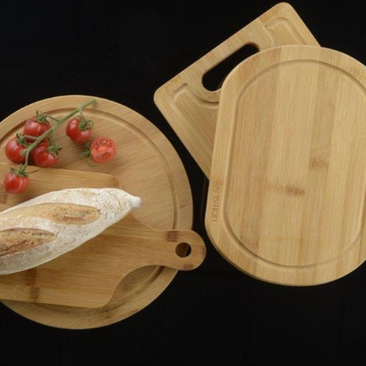 Tocătoare bambus Paloma cu mâner Ambition – mai multe dimensiuni și tipuri de mâner 28 × 20 cm Clasic